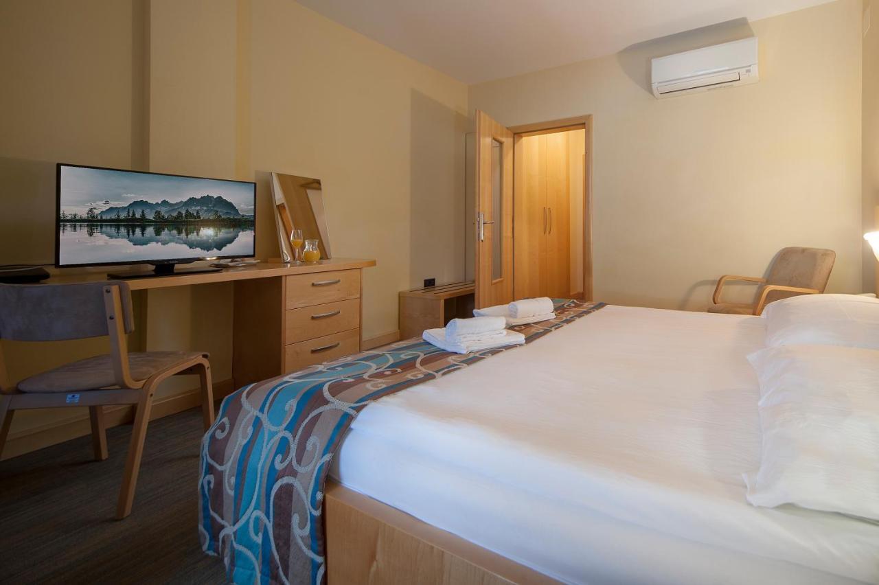 Bed And Breakfast Malovec Divaca Exterior photo